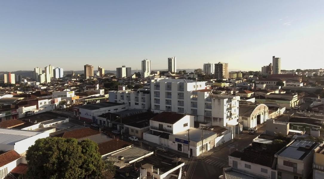 BM Hotel São Sebastião do Paraíso Buitenkant foto